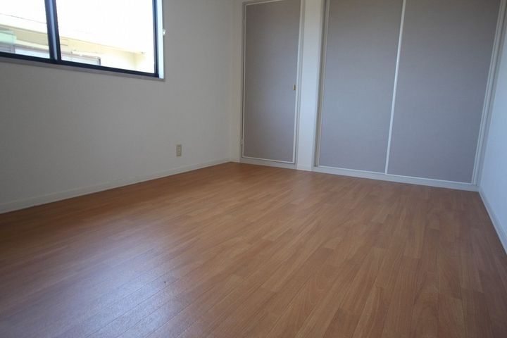 コートMT F館202の居間