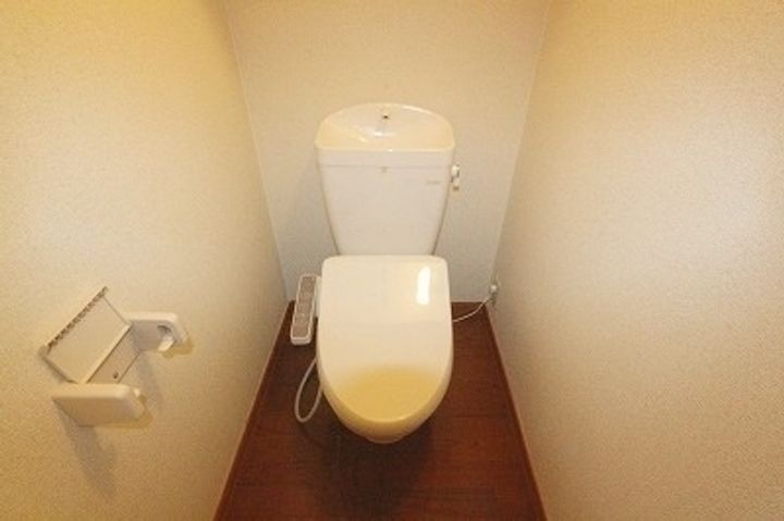 レオパレス栗林南106の内装