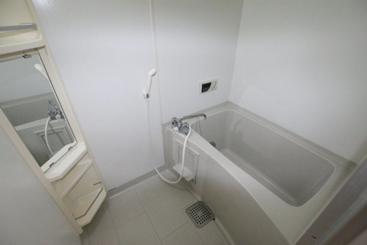 パラディー森塚203の風呂