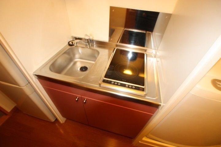 レオパレスポートビレッジ104のキッチン