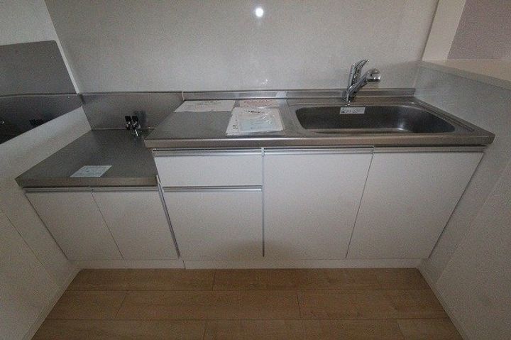 ブローテ高松204のキッチン