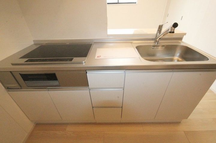 サニープレイスⅢ201のキッチン