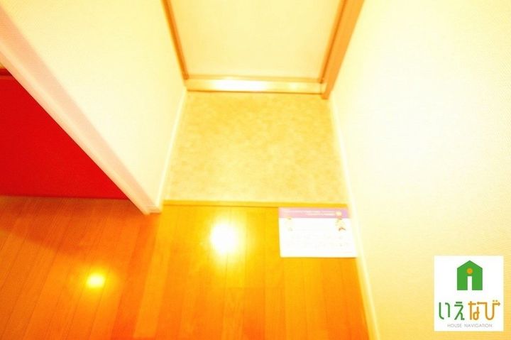 レオパレスラポール松福307の玄関