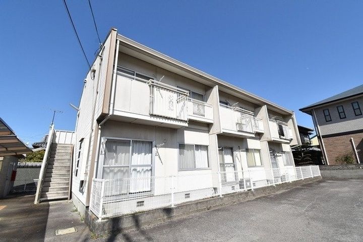 三宝ハイツ A棟202の外観