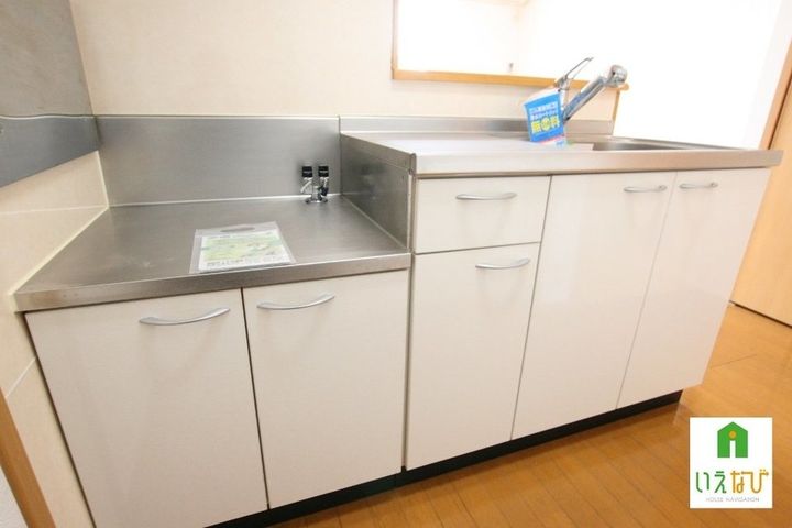 ロイヤルスクウェア 一宮Ⅰ201のキッチン