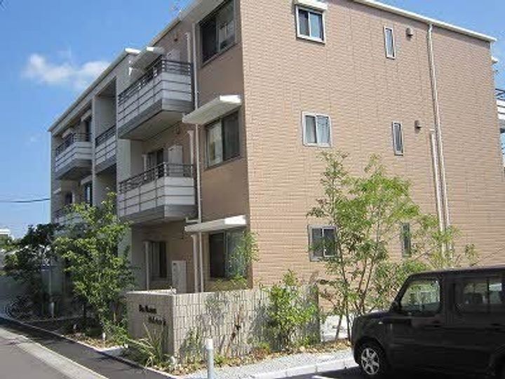 シャーメゾン元町203の外観