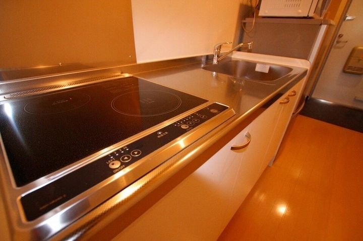 クレイノグローリーⅡ203のキッチン
