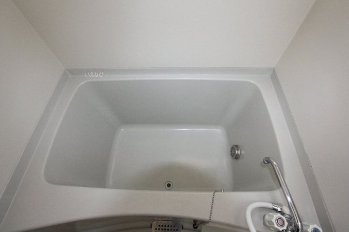 ツインハーモニーB棟202の風呂