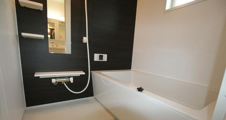 ラナ マラキ B棟101の風呂