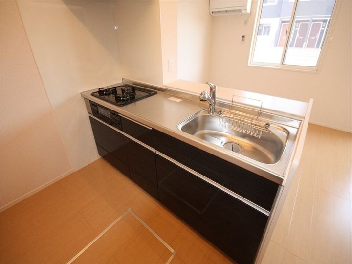 オネスト上林 B棟105のキッチン