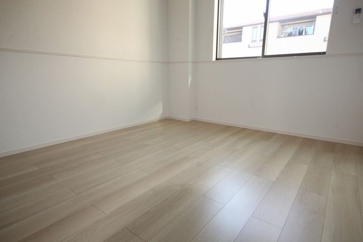 ラ・フォレスタ1105の寝室