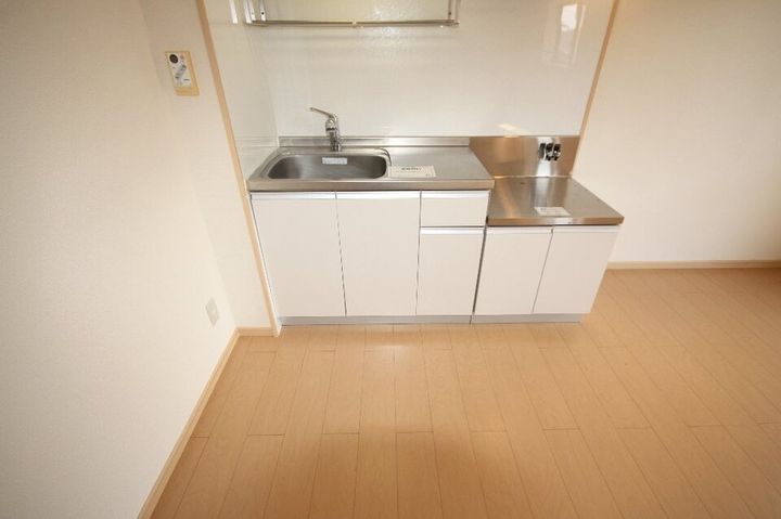 ニューエルディム裕Ⅱ302のキッチン