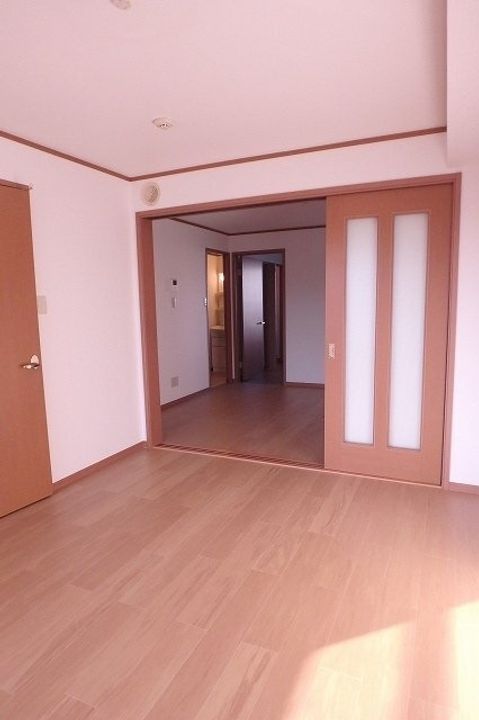 スマイルハウス103の寝室