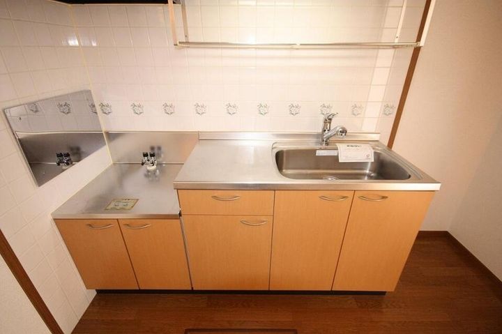 リーヴメゾン北館D102のキッチン