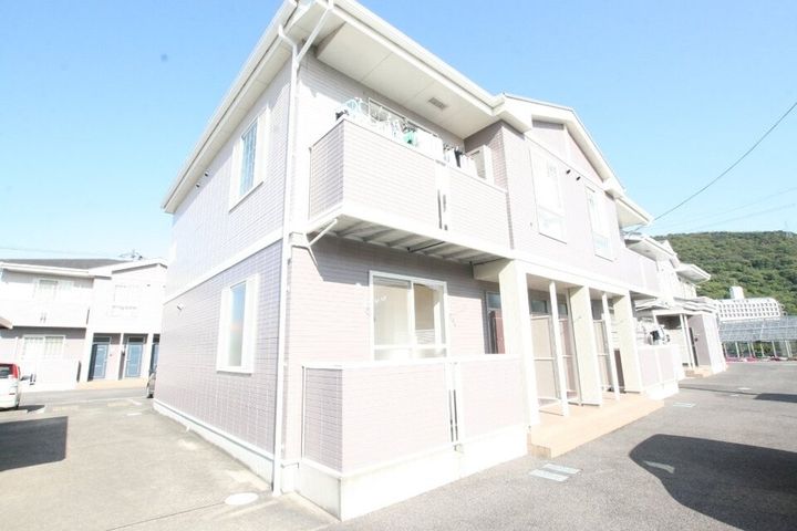 リーヴメゾン北館D102の外観