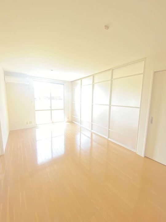 コスモコート102の居間