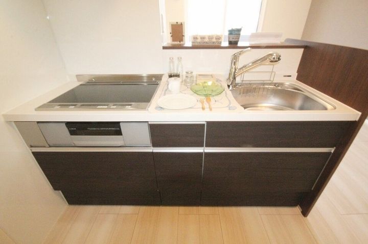 ロータスⅡ B棟103のキッチン