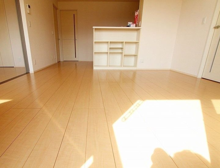 セジュールグランモア201の居間