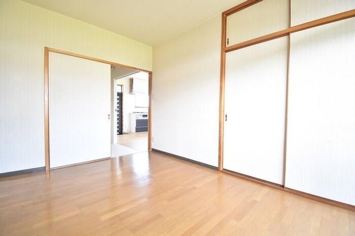 ハイツ・タイチ Ⅱ棟2-1の寝室