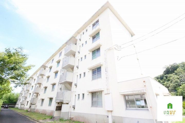 ビレッジハウス志度1号507の外観