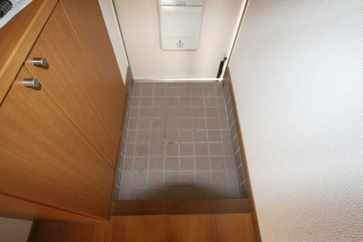 裕ハイツ Ⅱ102の玄関