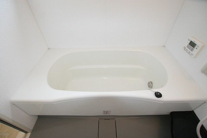 ルーチェ C棟101の風呂