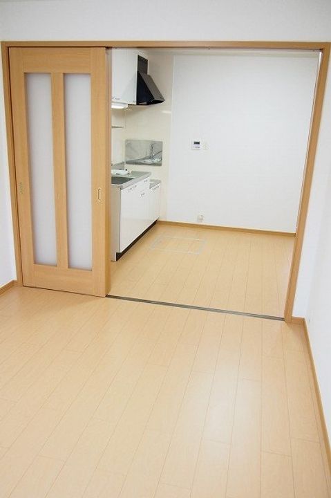 サン・レミール D102の居間