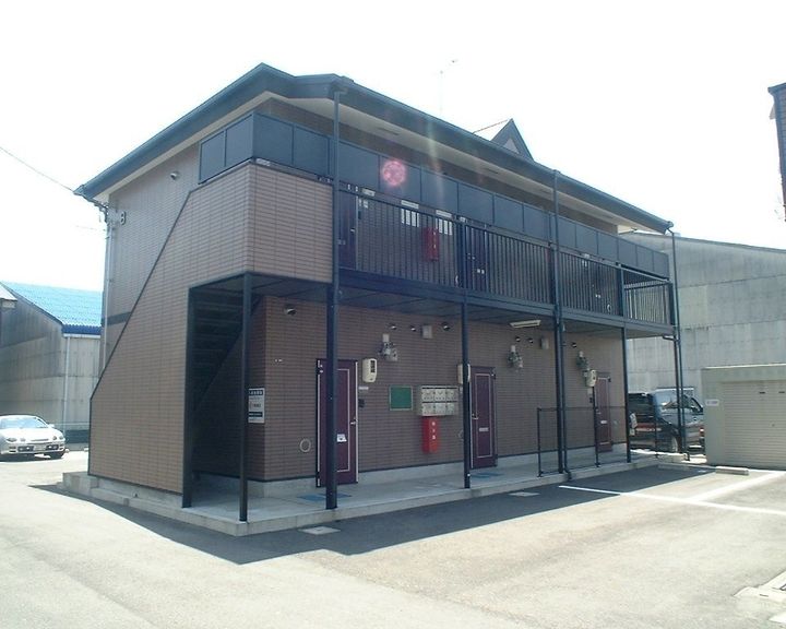 イグレック楯 B203の外観