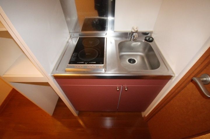 レオパレスアイアイ105のキッチン