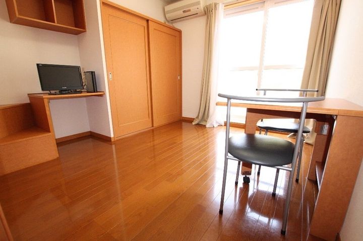 レオパレス由良202の内装