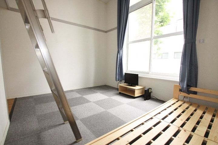 レオパレスさくら109の寝室