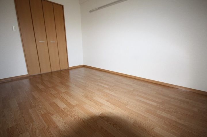 グランディール・S202の寝室