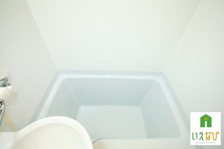 レオパレスラポール松福302の風呂