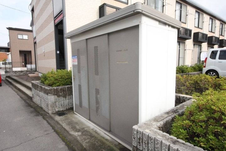 レオパレスリリアンス107の周辺