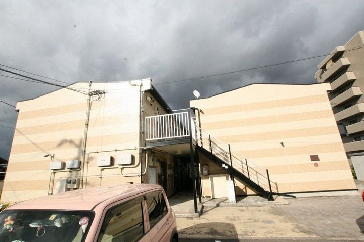 レオパレスサンシャイン26204の外観