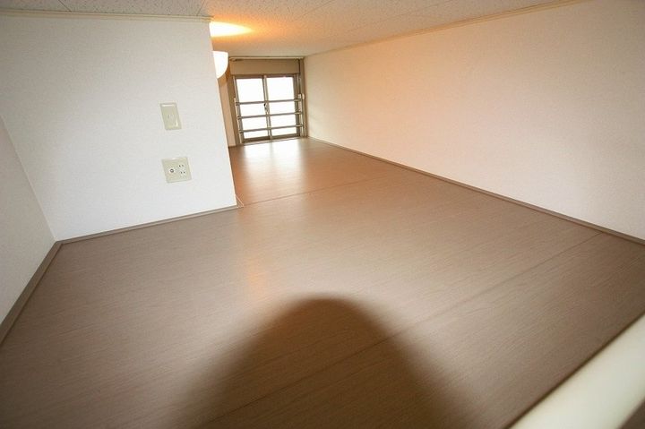 レオパレスSeto Lands K&K202の寝室