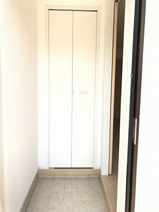 エスポワール103の玄関