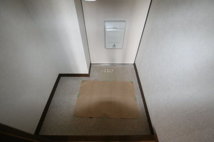 アメニティハイツカワシマ C203の玄関