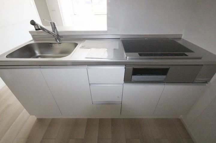 プレッソ春日202のキッチン