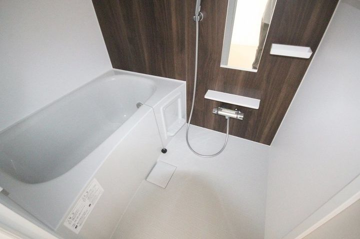 プレッソ春日202の風呂