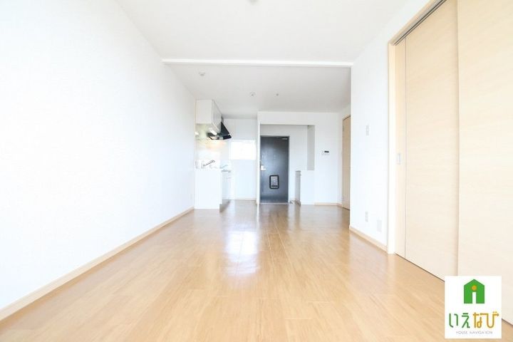 エルディム中原101の居間