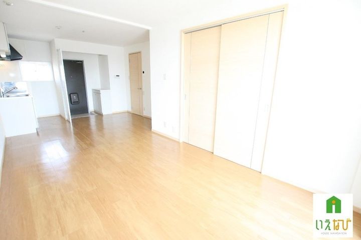 エルディム中原101の居間