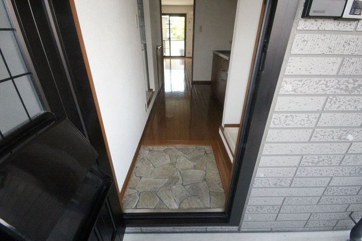 ハイツ田中Ⅱ203の玄関