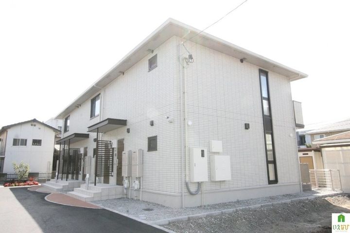 ルピナス B棟103の外観