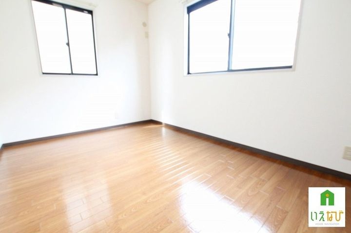 フレグランスKOZAI B棟202の寝室