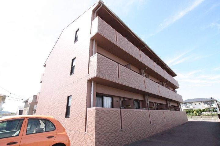 ヴィドゥ カンパーニュ202の外観