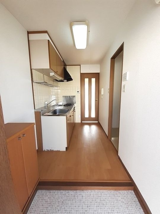 イグレック.楯 A201の玄関