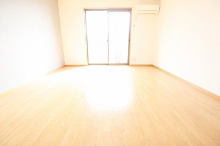 モーニンググローリー203の寝室