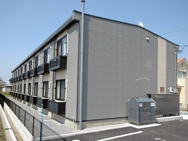 レオパレス南210の外観