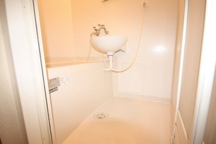 レオパレスダンダンめぐみ207の風呂